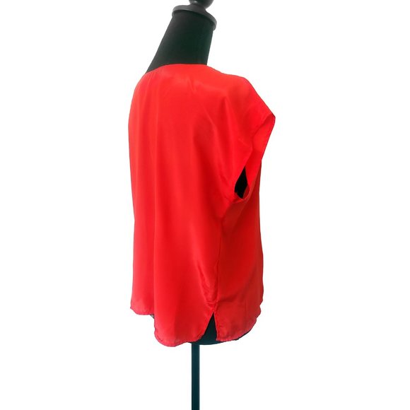 Vintage 1980s New Wave Bright Bold Red  Dolman Sleeve Top - Picture 5 of 5
